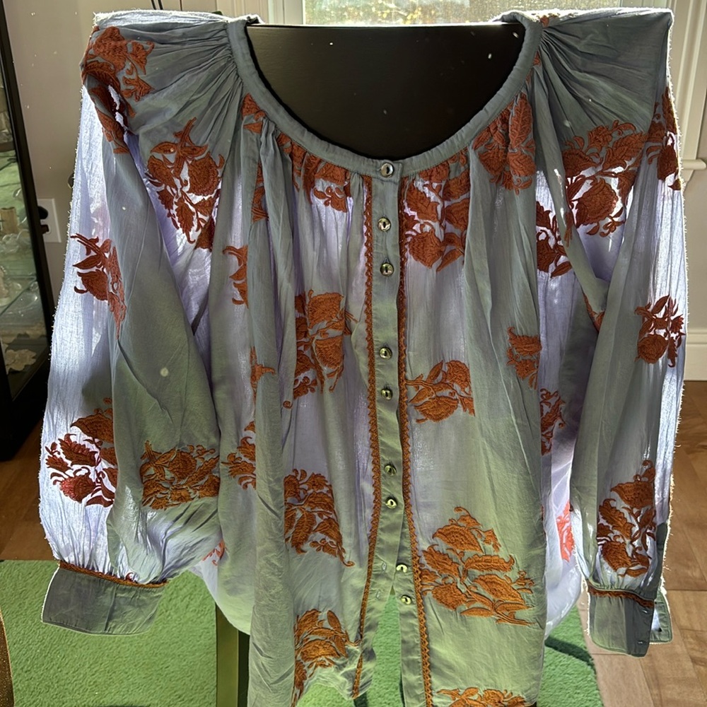 Roller Rabbit Embroidered Blouse - XL- Worn Once